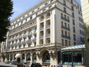 Отель Hôtel Aletti Palace  Виши